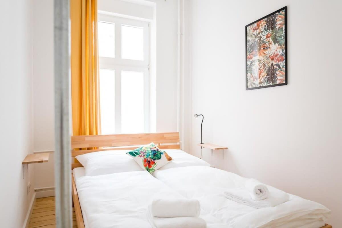 Spacious 3Br Plus Ac Self Check-In Street Parking Берлин Екстериор снимка